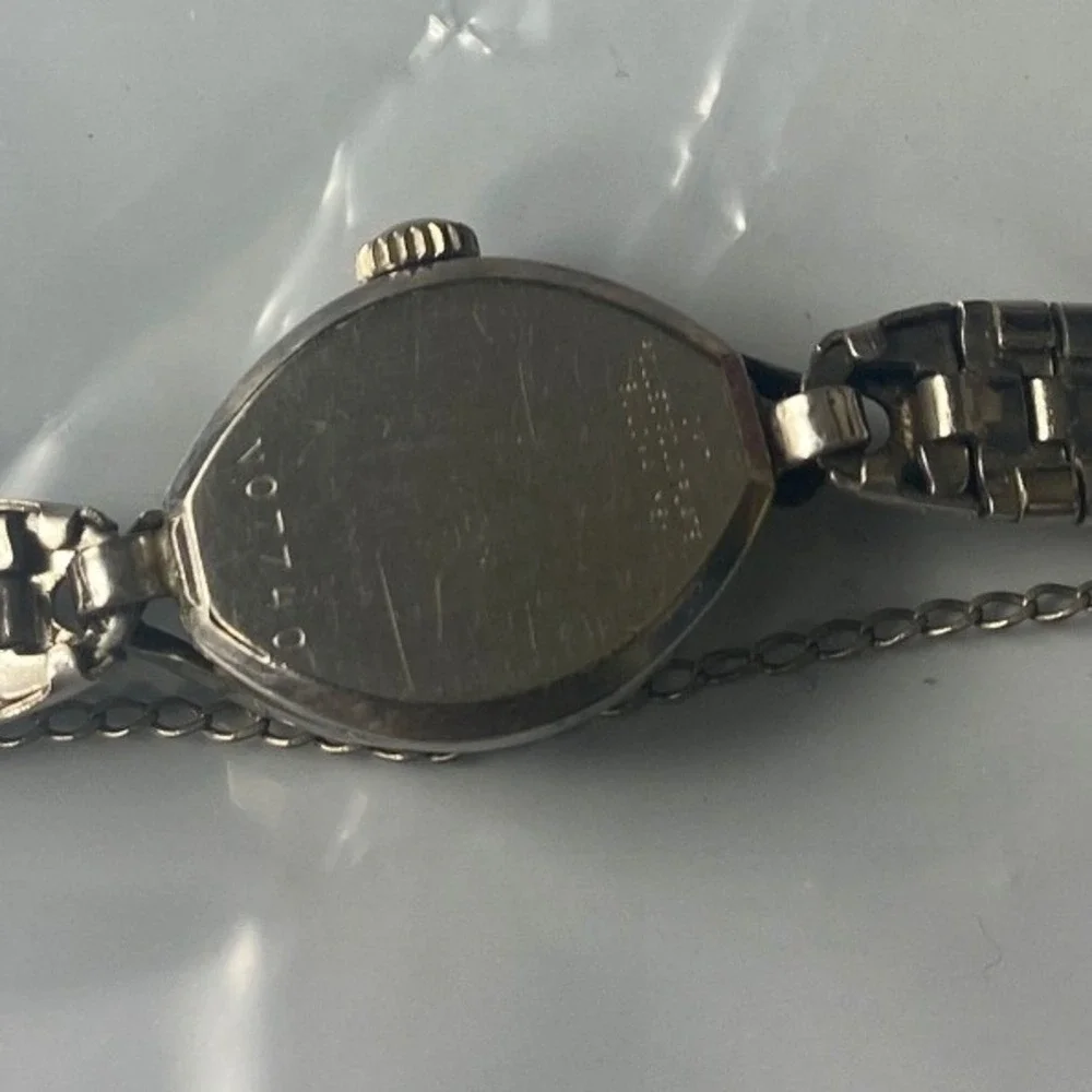 Vintage Bulova Womens 10K RGP Bezel Manual Wind Oval Watch Silver Expansion Band